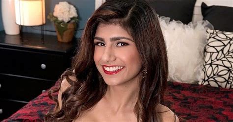 mia khalifa showing boobs|Mia Khalifa Boobs Porn Videos .